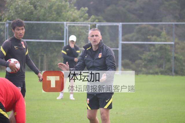 kaiyun-揭秘亚运队教练组团队：对足球有想法，训练有内容